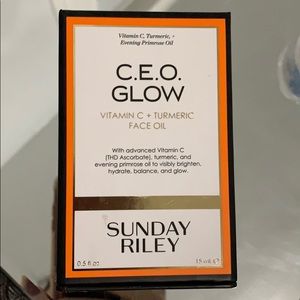 C.E.O GLOW face oil by SUNDAY RILEY